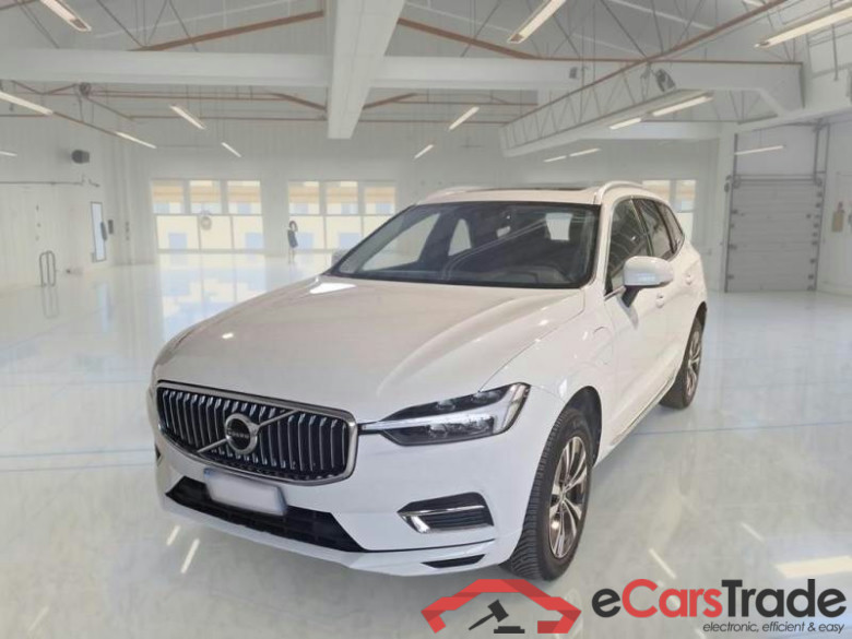 VOLVO XC60 / 2017 / 5P / SUV T6 PLUG-IN AWD AUTO RECHARGE INS. EXP
