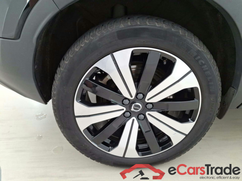 VOLVO XC40 RECHARGE CORE #5