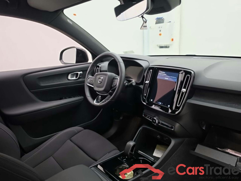 VOLVO XC40 RECHARGE CORE #3