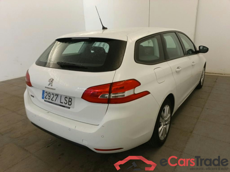 PEUGEOT 308 / 2017 / 5P / familiar SW Active Pack BlueHDi 130 S&S (AC2) #2