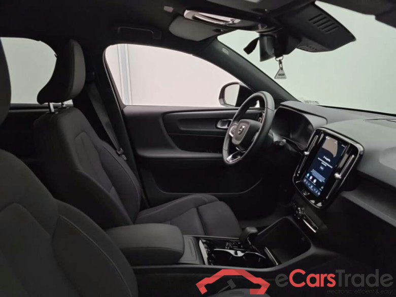 VOLVO XC40 Recharge Core #3