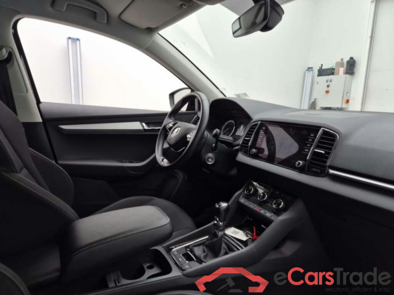 SKODA Karoq 1.0 TSI Business Ed. #3