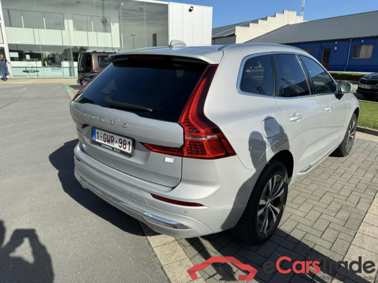 VOLVO XC60 PHEV 2.0 T6 AWD Core Bright (257kW) #3