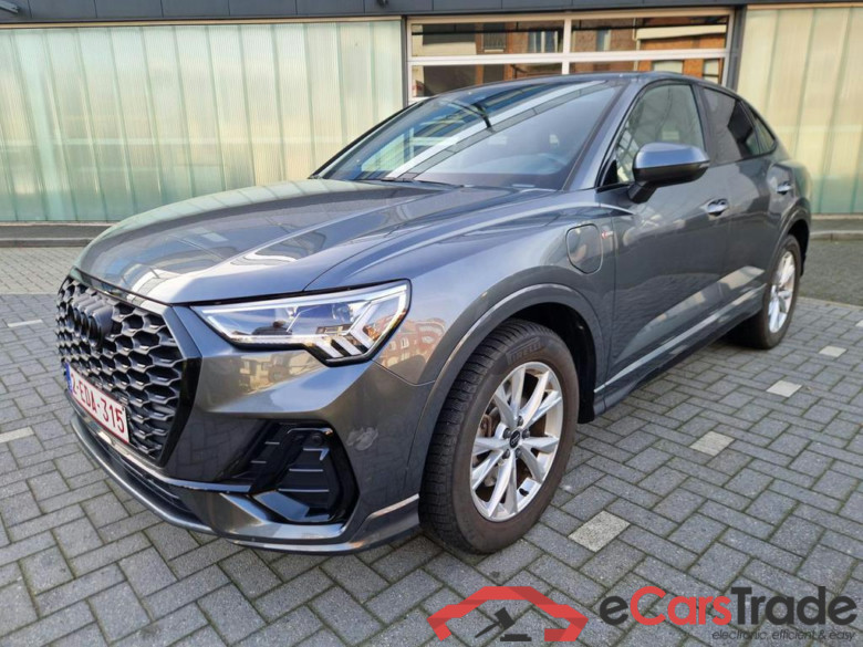 AUDI Q3 Sportback PHEV 45 TFSIe S line S tronic (180 kW) #1