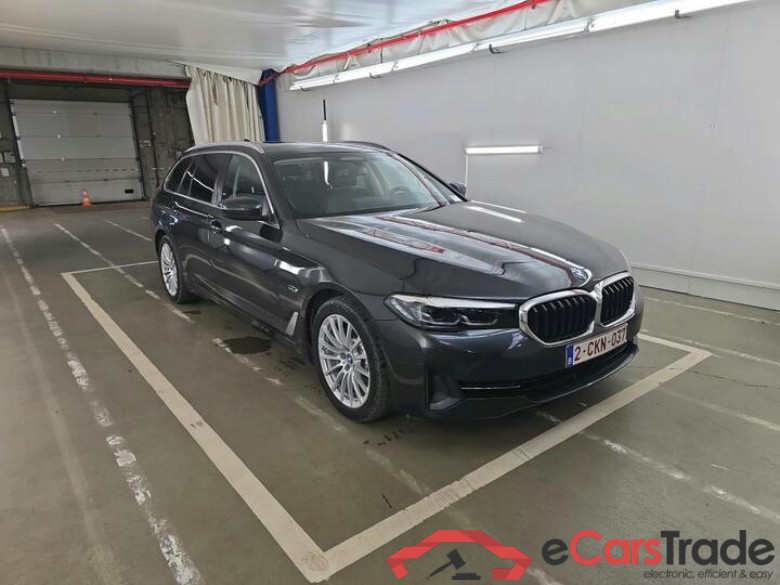 BMW 5 Reeks Touring 5 Reeks Touring 530e Auto (PHEV) 215kW/292pk  5D/P Auto-8 #2