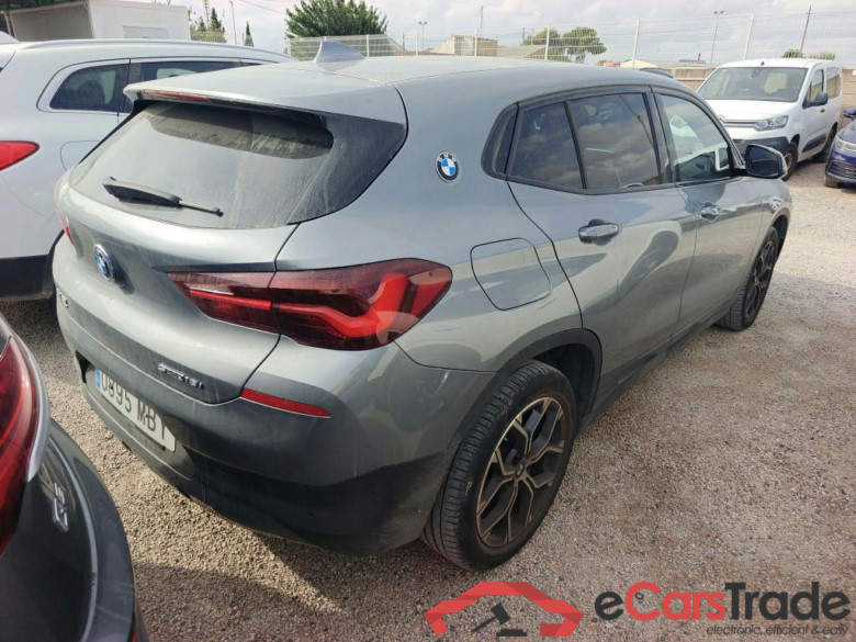 BMW X2 / 2017 / 5P / todoterreno sDrive18i (CX4) #2