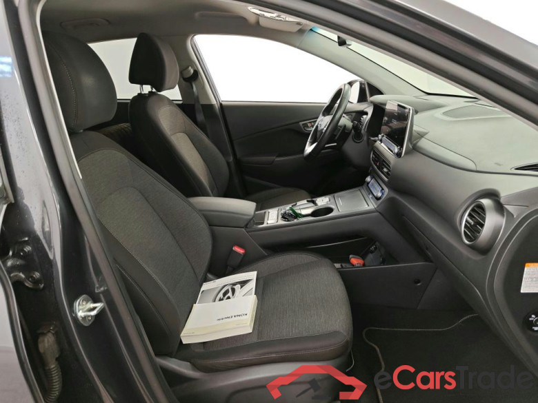 Hyundai KONA Fashion Electric 64 kWh 5d #3