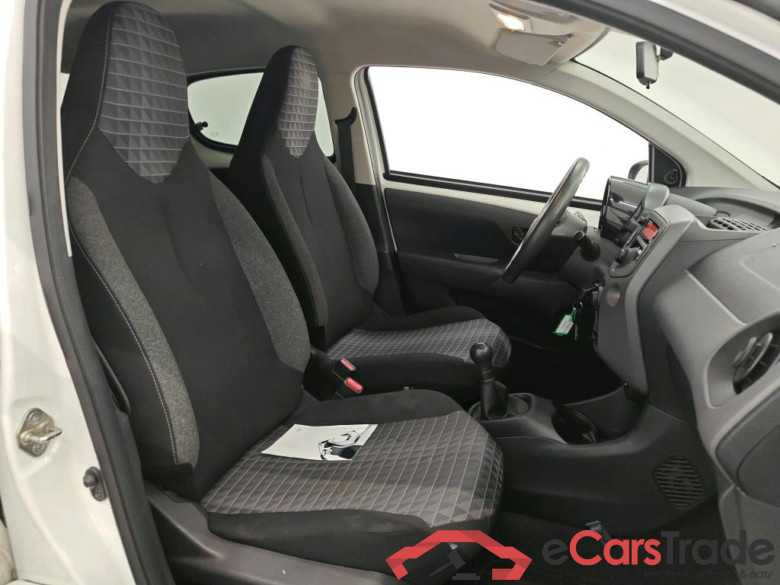 Peugeot 108 Active 1.0 e-VTi 72pk 5d #3