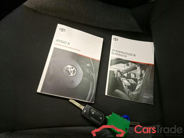Toyota AYGO X 1.0 VVT-i MT 5d #4
