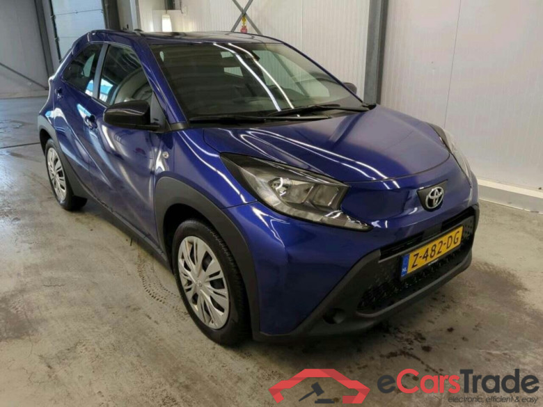 TOYOTA Aygo X 1.0 VVT-i MT Play #5