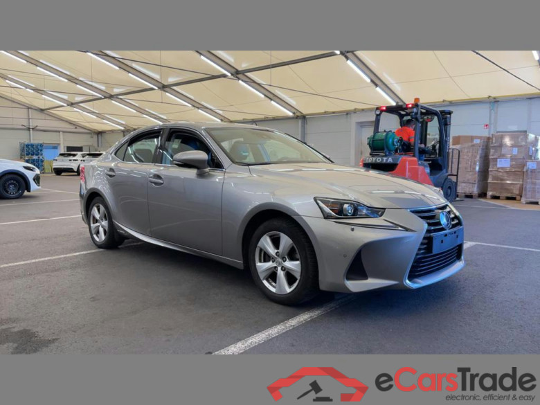 LEXUS IS 300h 2.5i Business E-CVT #2
