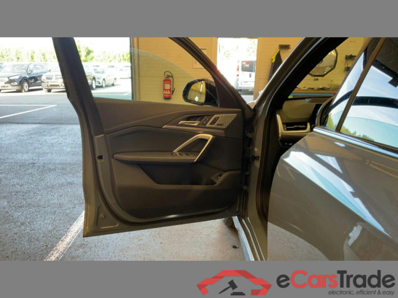 BMW X1 Dsl (U11) 2.0 dA sDrive18 #6
