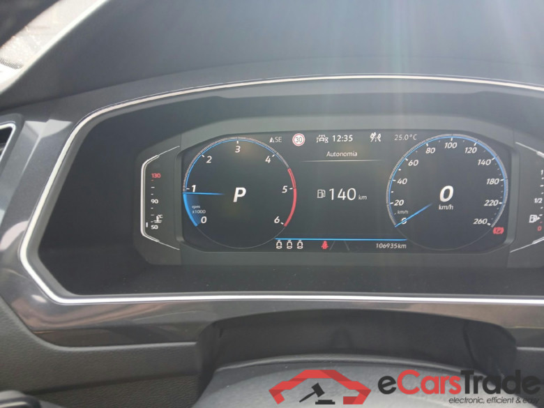 VOLKSWAGEN Tiguan / 2020 / 5P / todoterreno R-Line 2.0 TDI 110kW (150CV) DSG (AC3) #4