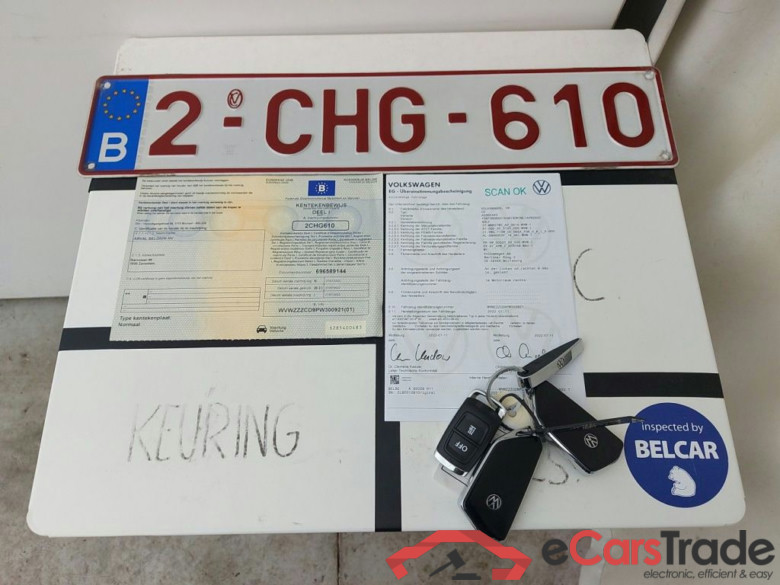 Volkswagen Golf VIII 1.4 eHybrid Style DSG 5d #4