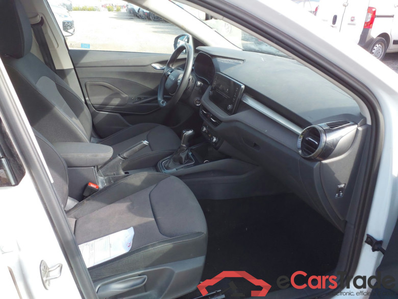 SKODA Fabia 1.0 TSI 85kW (115CV) DSG 7 vel. AutomÃ¡tico Selection(Winterpack) #3