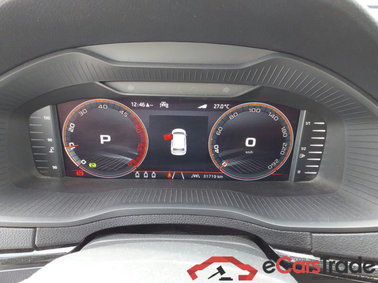 SKODA Karoq 2.0 TDI 110kW 150cv DSG AutomÃ¡tico Sportline #4