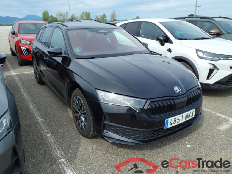 SKODA Octavia 1.5 TSI m-HEV 110 kW (150 CV) DSG 7 vel. Combi Sportline(Winterpack) #1