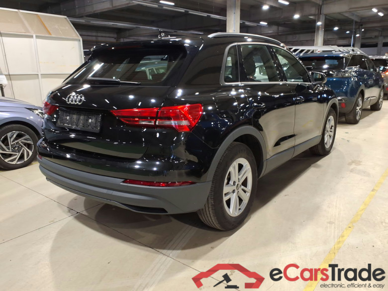 AUDI Q3 2.0 35 TDI S TRONIC BUSINESS EDITION #4