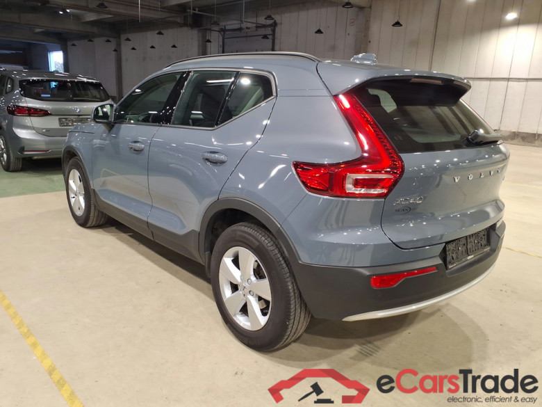 VOLVO XC40 1.5 T2 ESSENTIAL #2