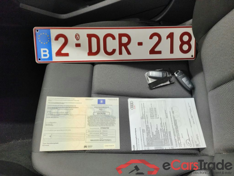 Audi A3 Berline 1.0 TFSi 30 81kW Stronic Attraction 4d #4