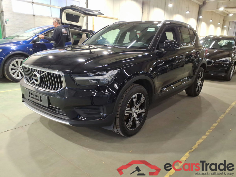 VOLVO XC40 1.5 T2 INSCRIPTION