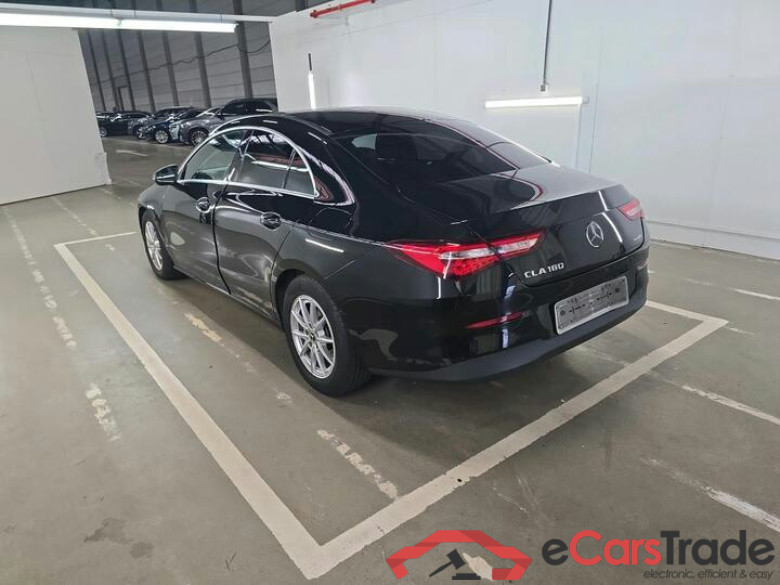 Mercedes CLA CLA CLA 180 100kW/136pk  4D/P Man-6 #3