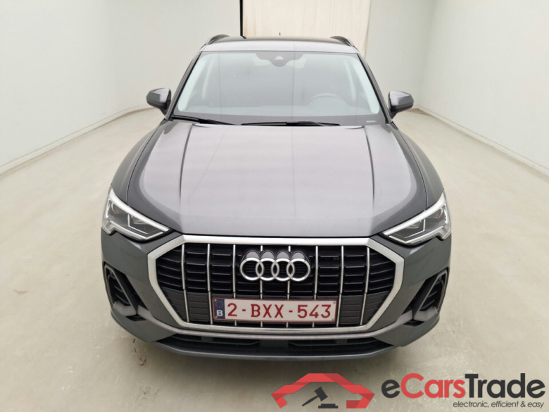 Audi, Q3 '18 PHEV, Q3 45 TFSie PHEV 180kW SL.Str.