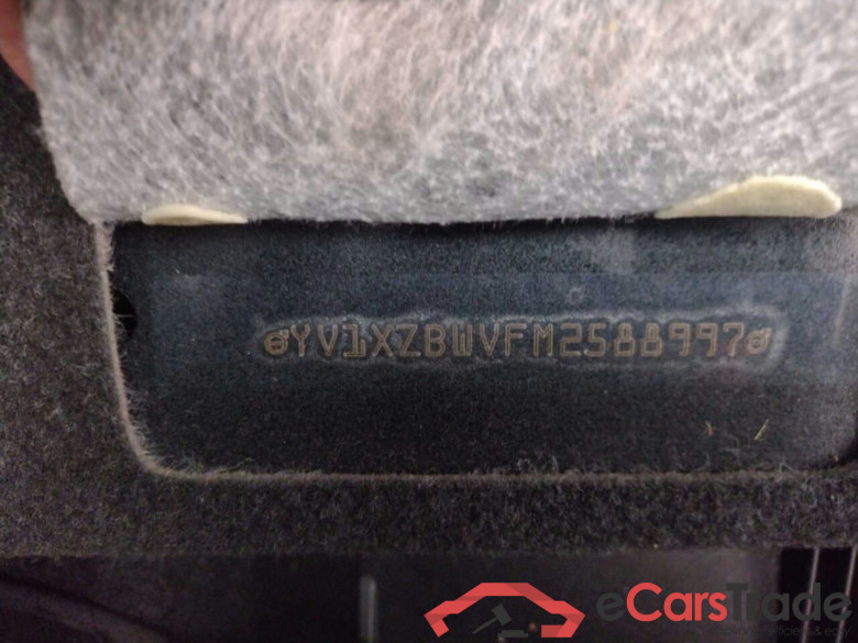 VOLVO XC40 T4 RECHARGE INSCRP. EXPR. AUT. #6