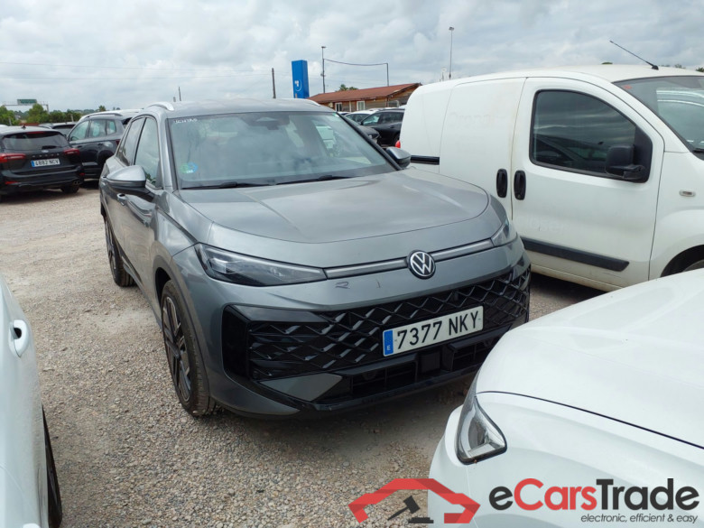 VOLKSWAGEN T-Roc 1.5 TSI 110 kW (150 CV) auto DSG 7 vel. R-Line(Winterpack) #1