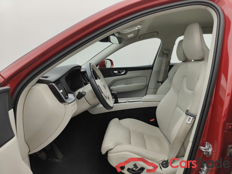 Volvo XC60 D3 Momentum Pro 5d #3