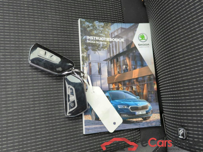 SKODA Octavia Combi 81 kW #6