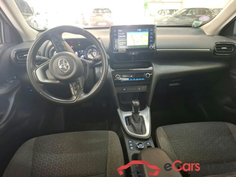 TOYOTA Yaris Cross Hybride / 2021 / 5P / SUV 1.5 HYBRID 116H DYNAMIC BUSINESS BEY AWD #5