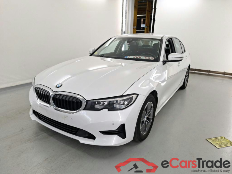 BMW 3 DIESEL - 2019 318 dA AdBlue #1