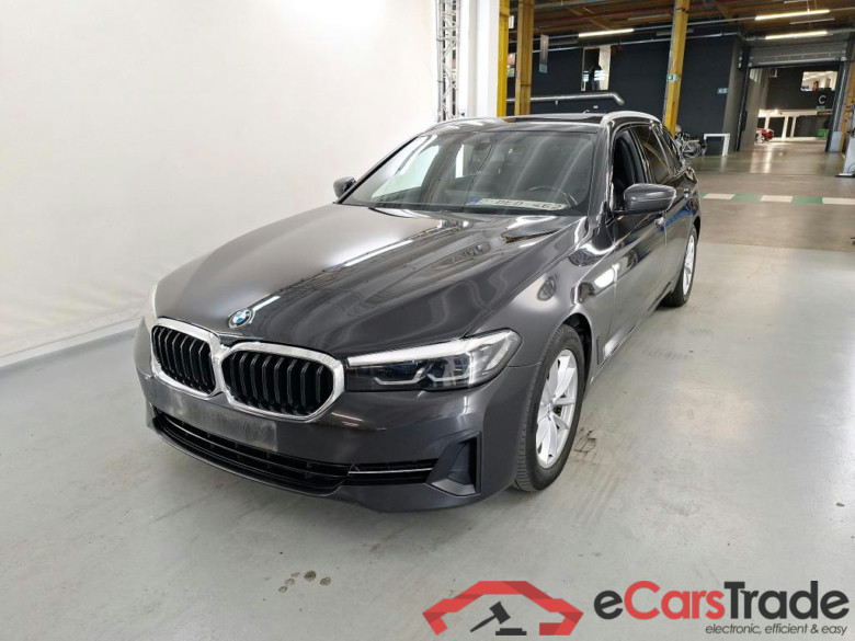 BMW 5 SERIES TOURING 2.0 518D 110KW TOURING AUTO #1