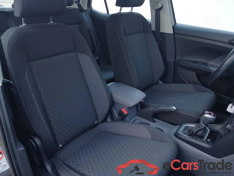 VOLKSWAGEN T-Cross / 2018 / 5P / todoterreno Advance 1.0 TSI 85kW (115CV) DSG (AC) #6