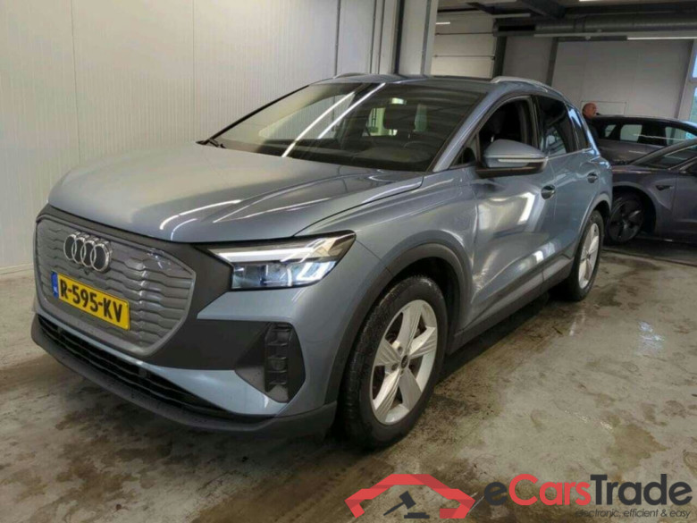 AUDI Q4 e-tron 40 Edition #1