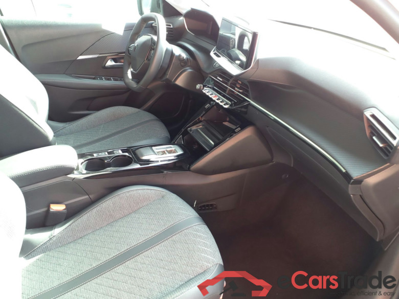PEUGEOT 208  PEUGEOT 208  Allure Hybrid 110 ch e-DCS6 + pack access #5