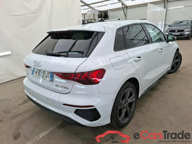 AUDI A3 Sportback / 2020 / 5P / Berline 40 TFSI e 204 S Tronic S Line #3
