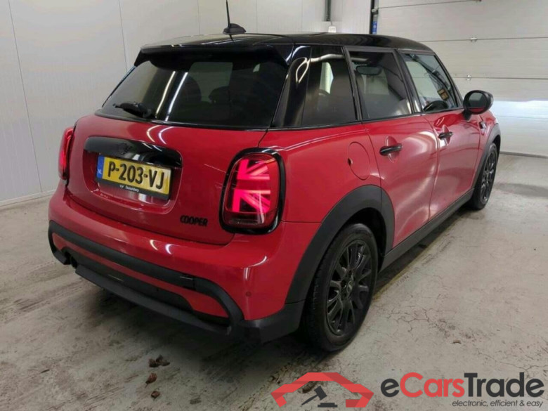 Mini 5-deurs 1.5 Cooper Cam Plus #2
