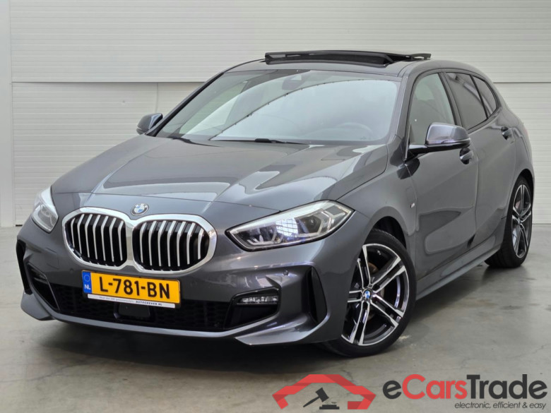 BMW 1-serie 118i High Executive #1