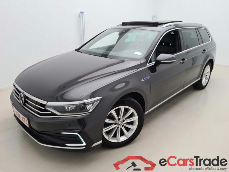 VOLKSWAGEN PASSAT VARIANT GTE BUSINESS DSG #1