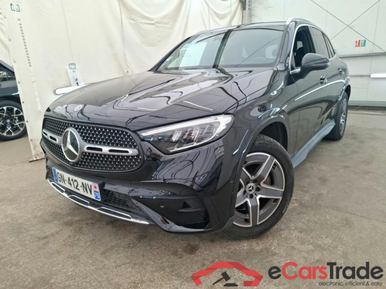 MERCEDES-BENZ GLC / 2022 / 5P / SUV GLC 300 e AMG Line 4MATIC