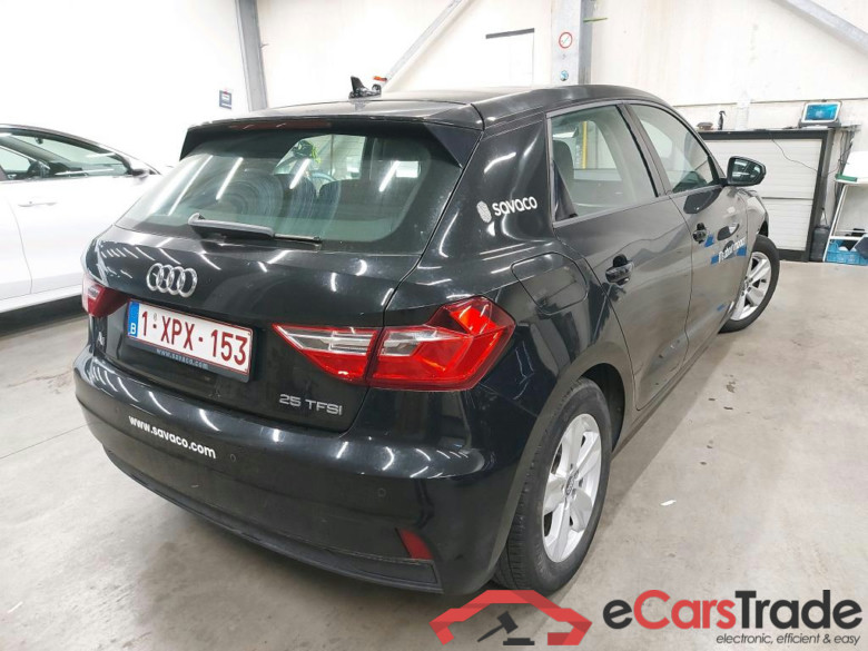 Audi A1 SB 1.0 25 TFSI Virtual Navi Klima PDC ... #2