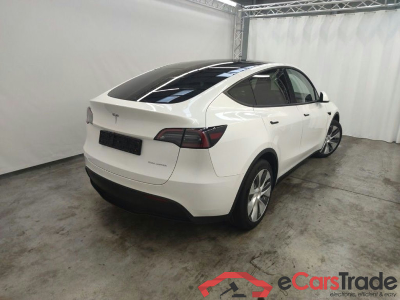 Tesla Model Y Long-Range Dual Motor AWD 5d #2