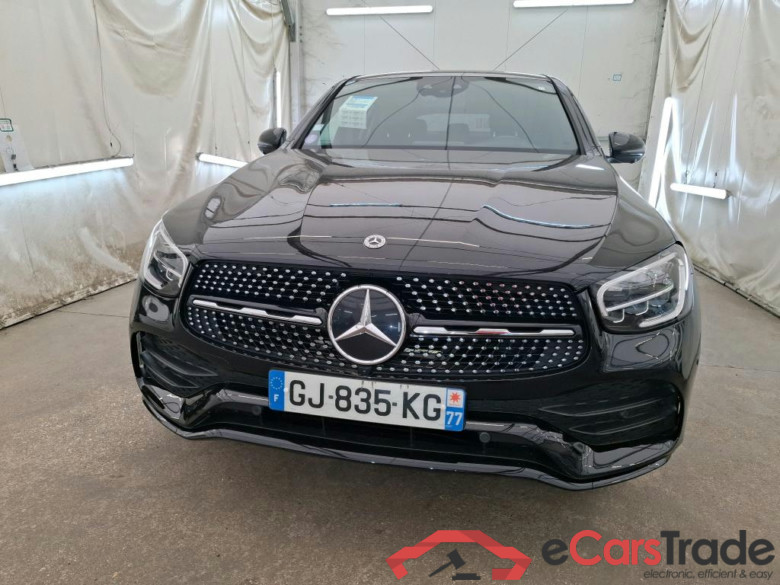 MERCEDES-BENZ GLC Coupe / 2019 / 5P / Coupé GLC 300 de AMG Line 4Matic