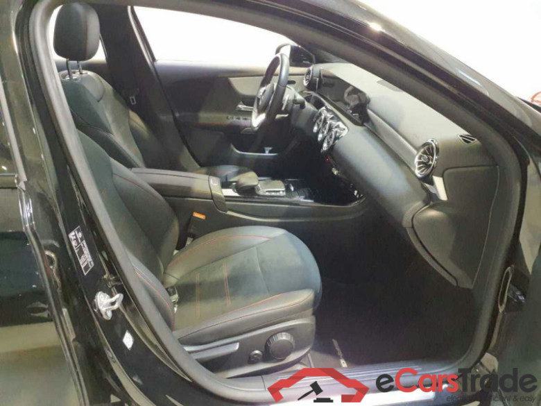 Mercedes-Benz A Limousine (BM 177)(08.2018->) DE - Lim4 A 200 EU6d, AMG Line, 2019 - 2022 #3