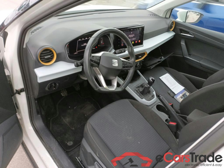 SEAT Arona / 2021 / 5P / todoterreno 1.0 TSI 81kW (110CV) Style XL(SP) #3