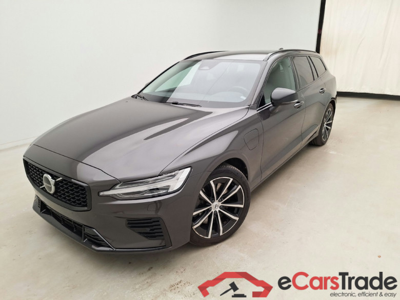 Volvo, V60 FL'22 PHEV, V60 T6 PHEV Plus Dark 4x4 #2