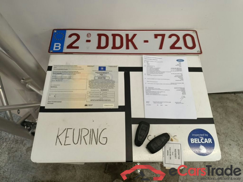 Ford Kuga 2.5i PHEV Aut. 165kW ST-Line X 5d #4