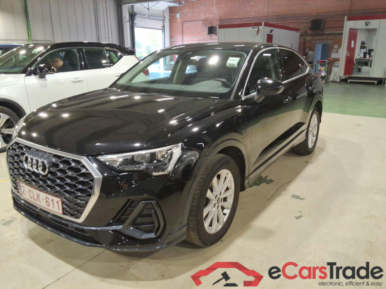 AUDI Q3 SPORTBACK 1.4 45 TFSI E S TRONIC #1
